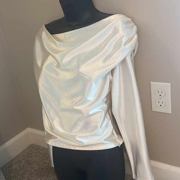 Express - Picture 5 of 5